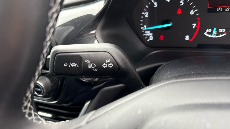 Ford Puma 1.0 EcoBoost Hybrid mHEV Titanium 5dr Petrol Hatchback